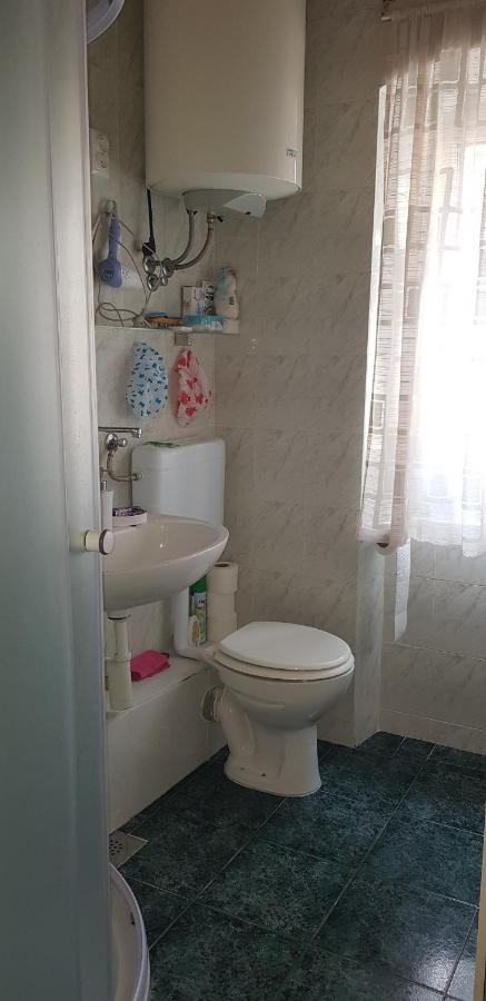 Apartman Vedran Apartamento Split Exterior foto